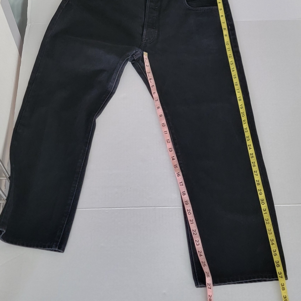 Levi's 501 Original Straight Leg Button  Fly Black Jeans  Size ( 37.5" ×27") - Picture 11 of 15